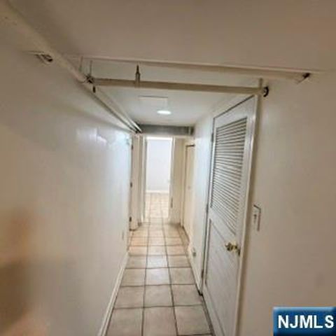 233 Jackson Avenue, Hackensack, NJ 07601