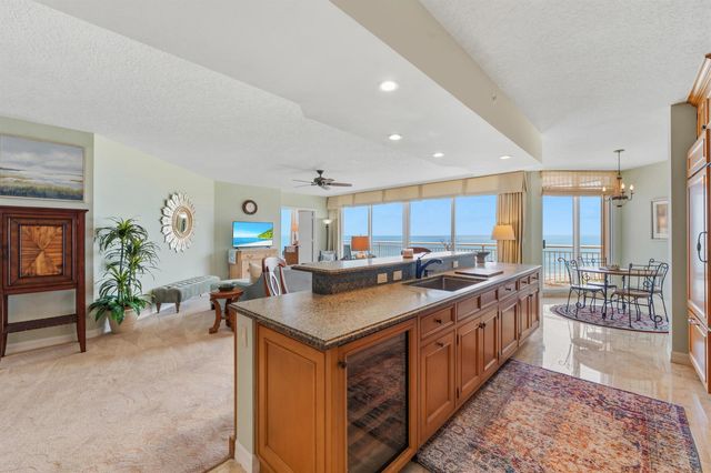 3000 N Highway A1a 10C, Hutchinson Island, FL 34949