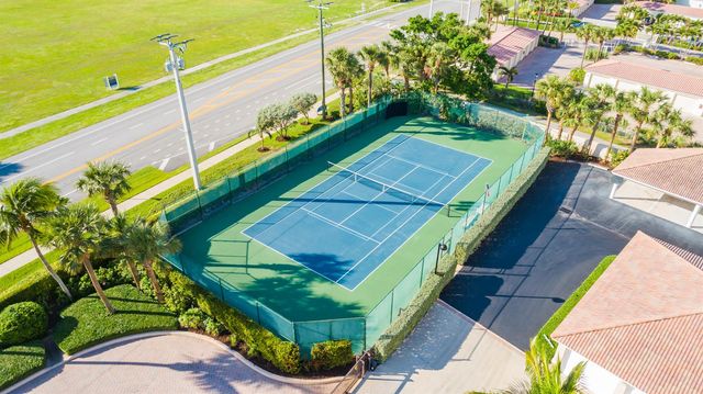 3000 N Highway A1a 10C, Hutchinson Island, FL 34949