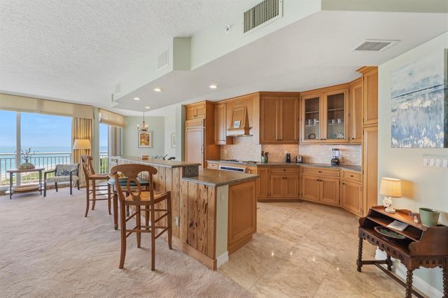 3000 N Highway A1a 10C, Hutchinson Island, FL 34949