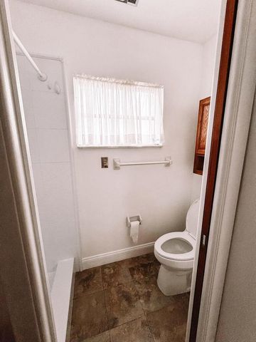 8153 SE Carlton Street, Hobe Sound, FL 33455