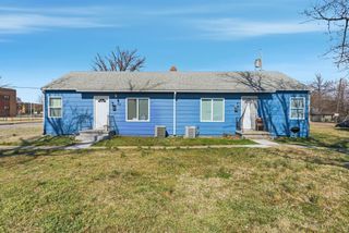 4906-4908 E Gilbert St, Wichita, KS 67218