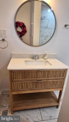 192 MILLERICK, Lawrenceville, NJ 08648