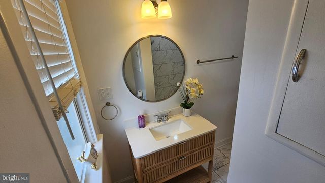 192 MILLERICK, Lawrenceville, NJ 08648