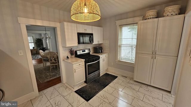 192 MILLERICK, Lawrenceville, NJ 08648