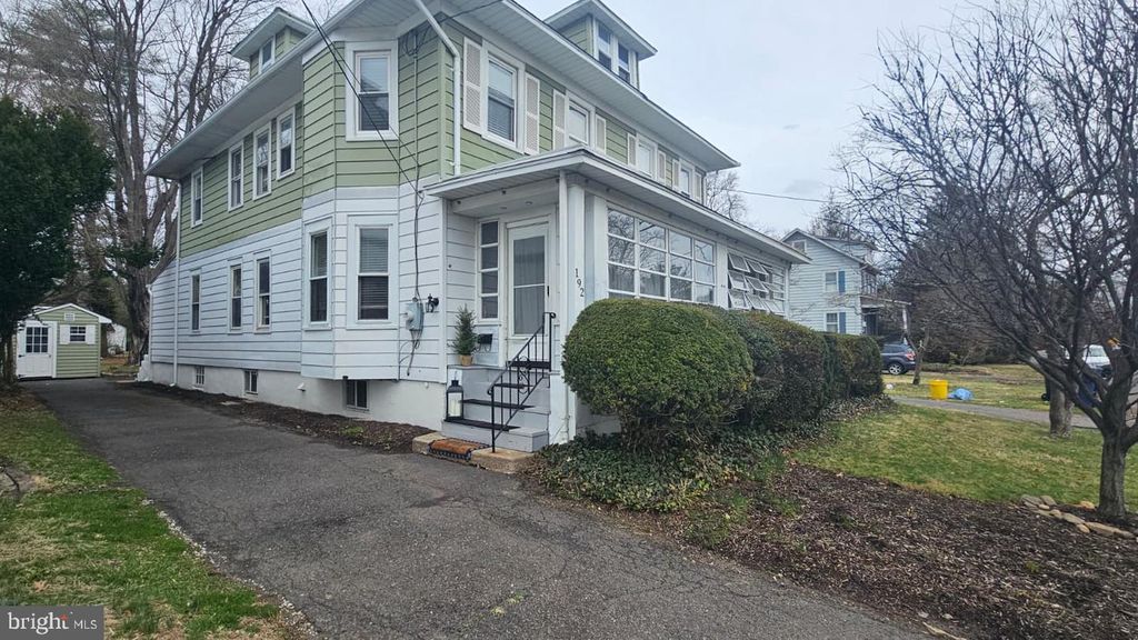 192 MILLERICK, Lawrenceville, NJ 08648