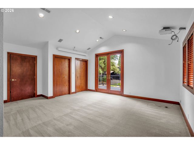 6715 Sw NORSE HALL Rd, Tualatin, OR 97062