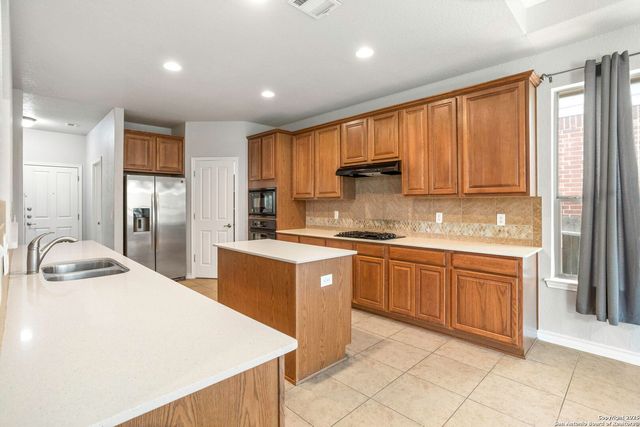 3526 Arroyo Grande, San Antonio, TX 78253