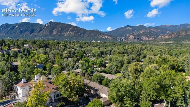 170 Creekside Lane, Colorado Springs, CO 80906