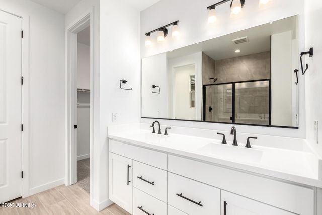 5411 W ROYAL PALM Road, Glendale, AZ 85302