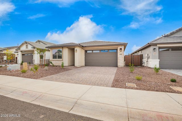 5411 W ROYAL PALM Road, Glendale, AZ 85302