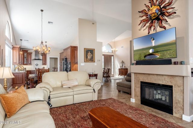 762 E VERBENA Drive, Phoenix, AZ 85048