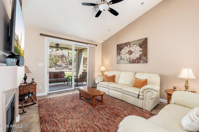 762 E VERBENA Drive, Phoenix, AZ 85048