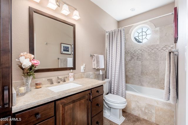 762 E VERBENA Drive, Phoenix, AZ 85048