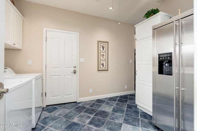 762 E VERBENA Drive, Phoenix, AZ 85048