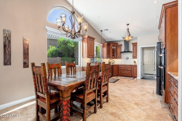 762 E VERBENA Drive, Phoenix, AZ 85048