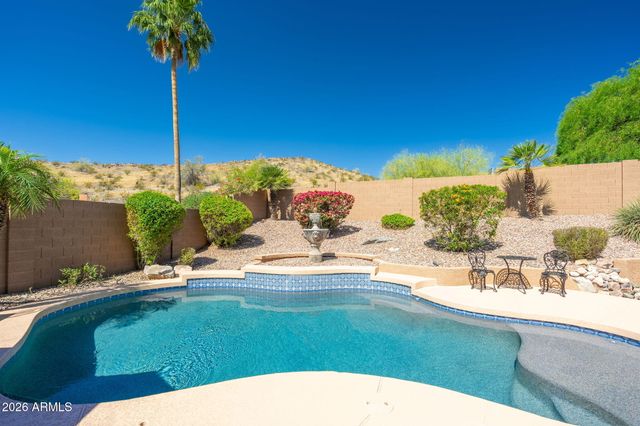 762 E VERBENA Drive, Phoenix, AZ 85048