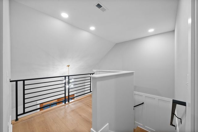 311 Riverview Dr, Dover, TN 37058