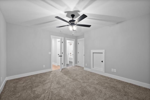 311 Riverview Dr, Dover, TN 37058