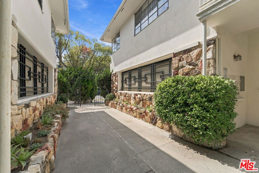 927 3rd Street, Santa Monica, CA 90403 — photo 4