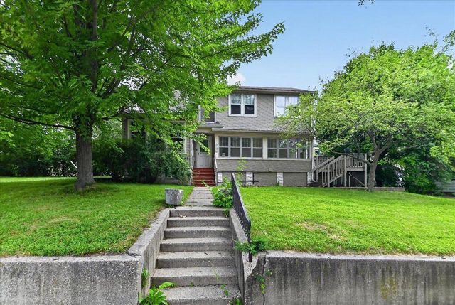 137 Proudfit Street, Madison, WI 53715