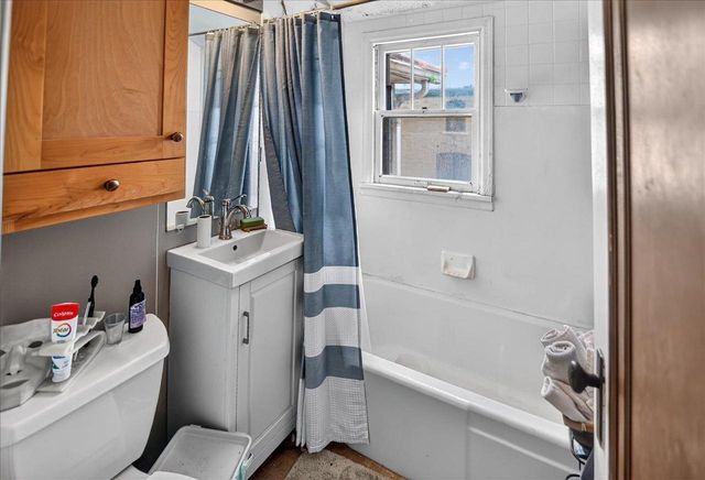 137 Proudfit Street, Madison, WI 53715