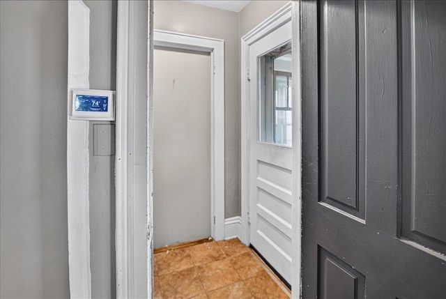 137 Proudfit Street, Madison, WI 53715