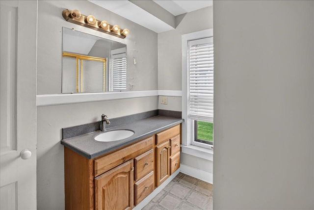 137 Proudfit Street, Madison, WI 53715