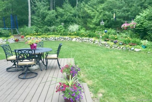 11536 Oak Grove Road, Grand Haven, MI 49417