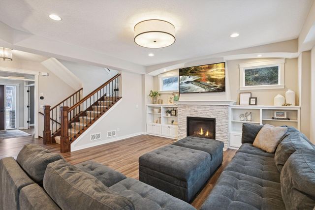 19951 Hiawatha Court, Lakeville, MN 55044