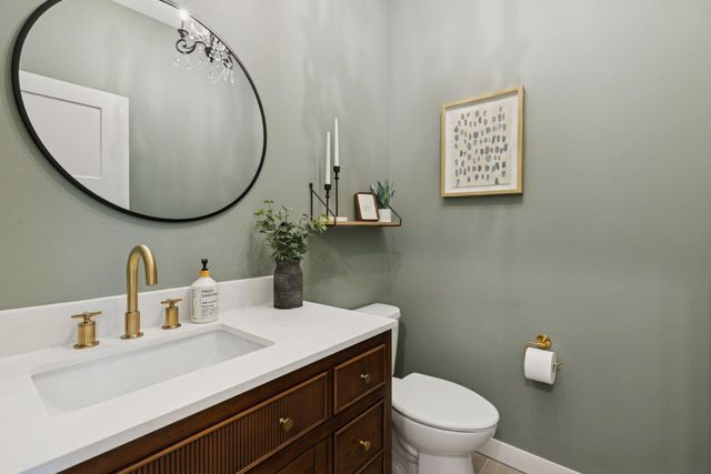 19951 Hiawatha Court, Lakeville, MN 55044