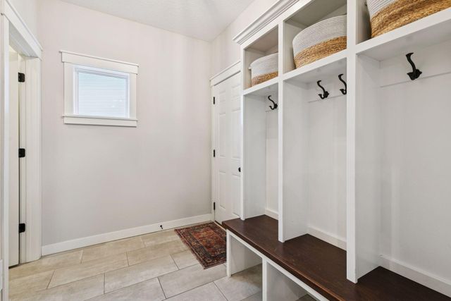 19951 Hiawatha Court, Lakeville, MN 55044