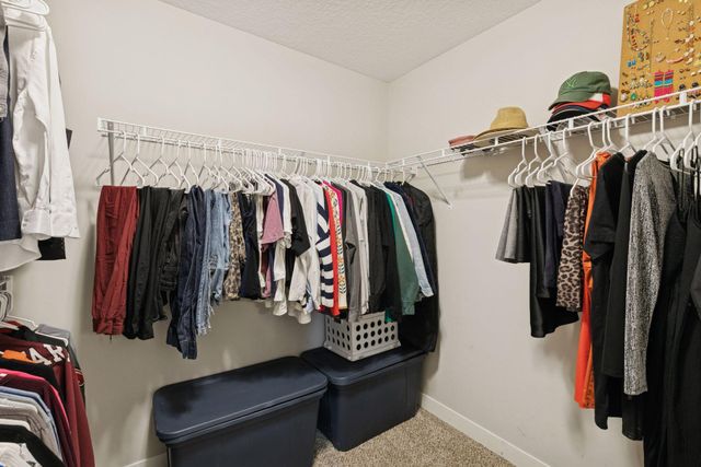 19951 Hiawatha Court, Lakeville, MN 55044