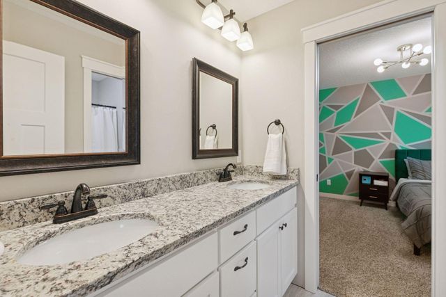 19951 Hiawatha Court, Lakeville, MN 55044