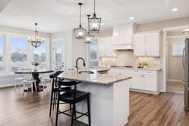 19951 Hiawatha Court, Lakeville, MN 55044