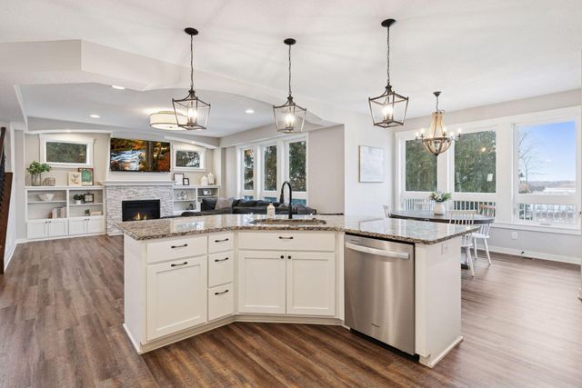 19951 Hiawatha Court, Lakeville, MN 55044