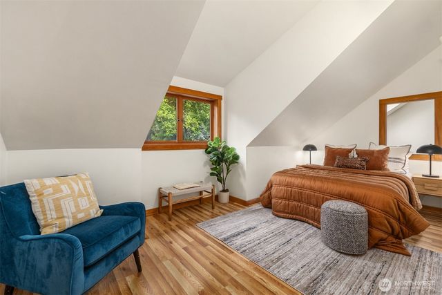 9641 Mandus Olson Road NE, Bainbridge Island, WA 98110