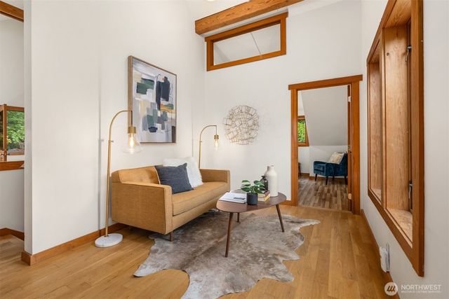 9641 Mandus Olson Road NE, Bainbridge Island, WA 98110