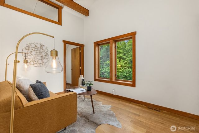 9641 Mandus Olson Road NE, Bainbridge Island, WA 98110