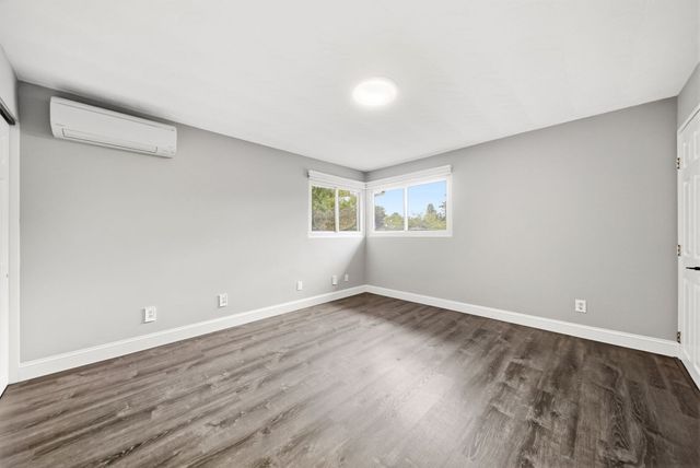23 Joseph Rd, Framingham, MA 01701