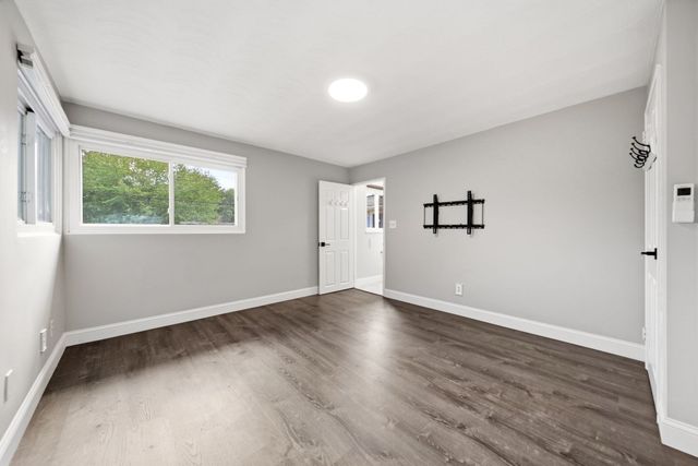 23 Joseph Rd, Framingham, MA 01701