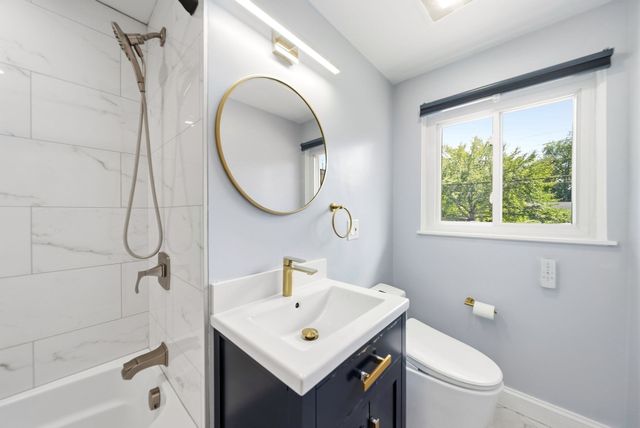 23 Joseph Rd, Framingham, MA 01701