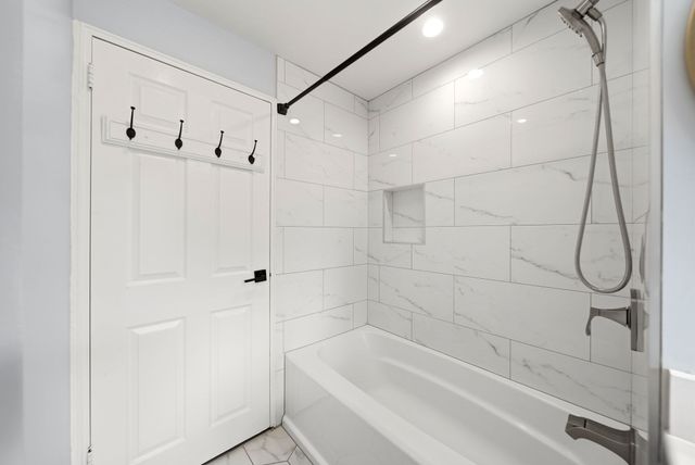23 Joseph Rd, Framingham, MA 01701