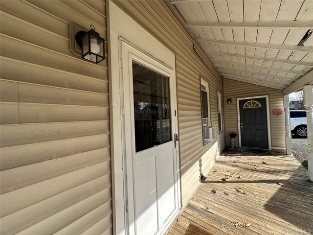 172 Main Street, Gardiner, NY 12525