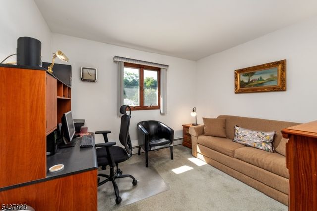 1 Lundy Ter, Butler Boro, NJ 07405