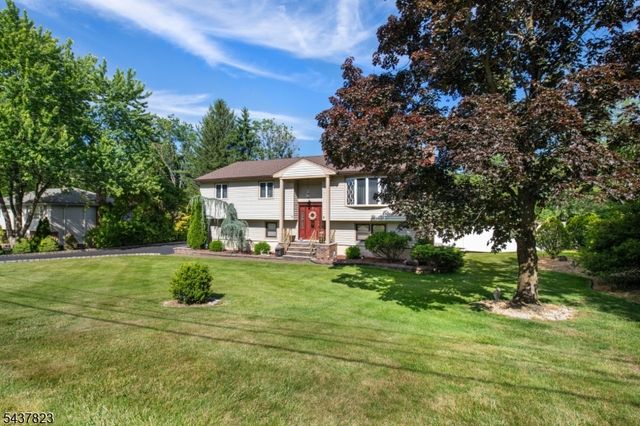 1 Lundy Ter, Butler Boro, NJ 07405