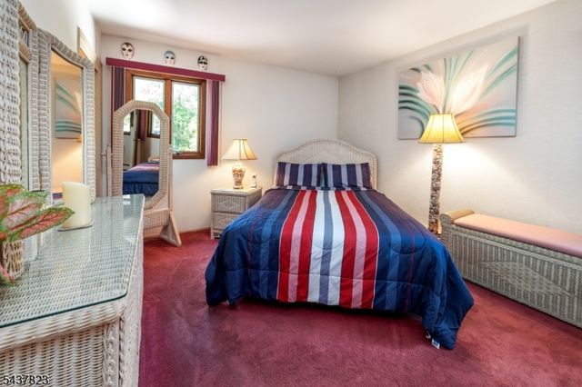 1 Lundy Ter, Butler Boro, NJ 07405