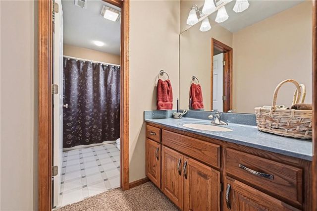 13090 Red Oak Court, Platte City, MO 64079