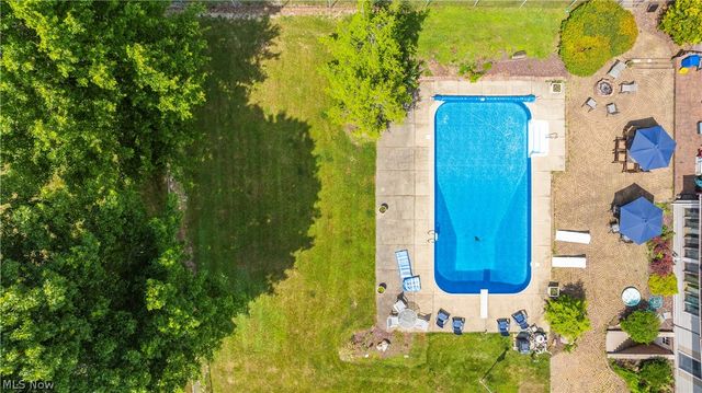 4114 S Raccoon Road, Canfield, OH 44406