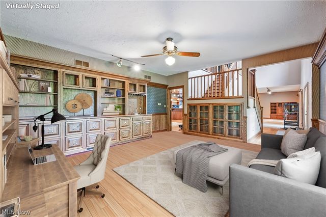 4114 S Raccoon Road, Canfield, OH 44406